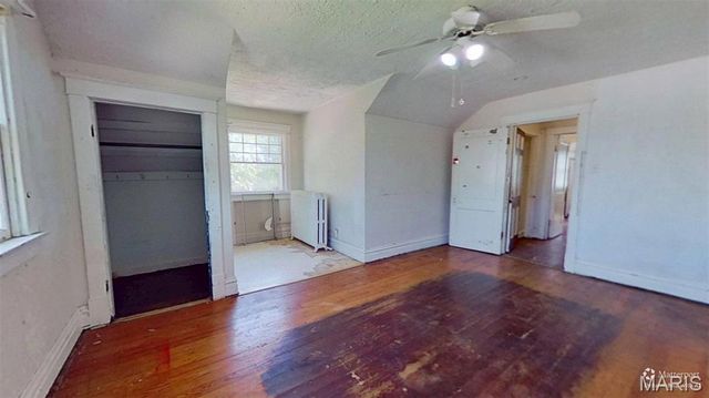 9119 Shelley Avenue, Overland, MO 63114