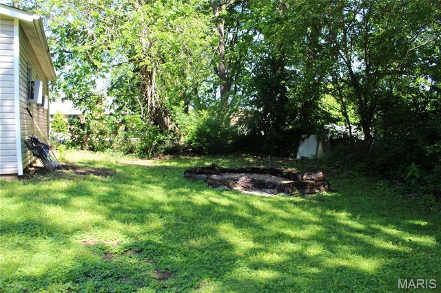 9119 Shelley Avenue, Overland, MO 63114
