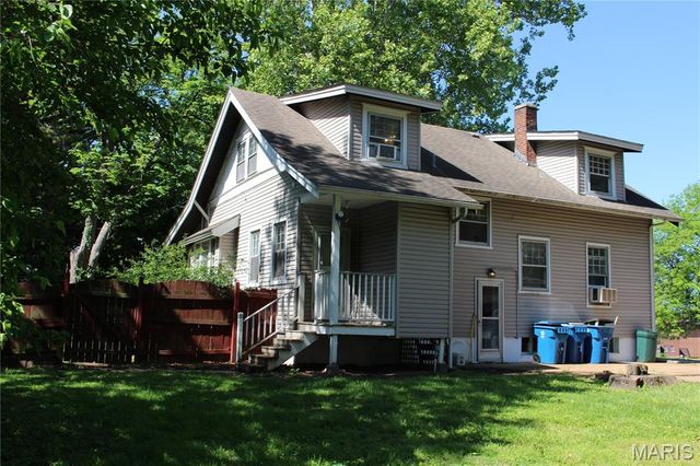 9119 Shelley Avenue, Overland, MO 63114