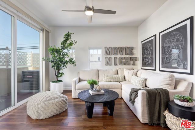 1630 E Palm Avenue 5, El Segundo, CA 90245