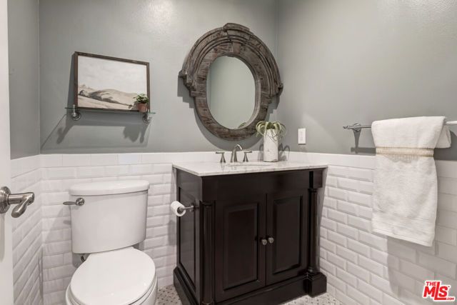 1630 E Palm Avenue 5, El Segundo, CA 90245