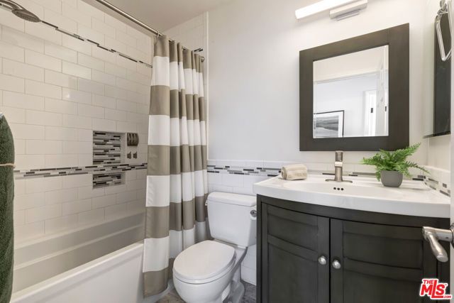 1630 E Palm Avenue 5, El Segundo, CA 90245