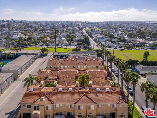 1630 E Palm Avenue 5, El Segundo, CA 90245