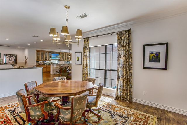 2455 Halloran Street, Fort Worth, TX 76107