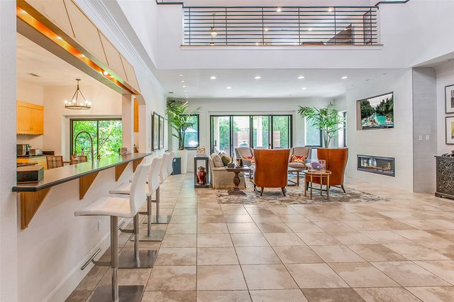 2455 Halloran Street, Fort Worth, TX 76107