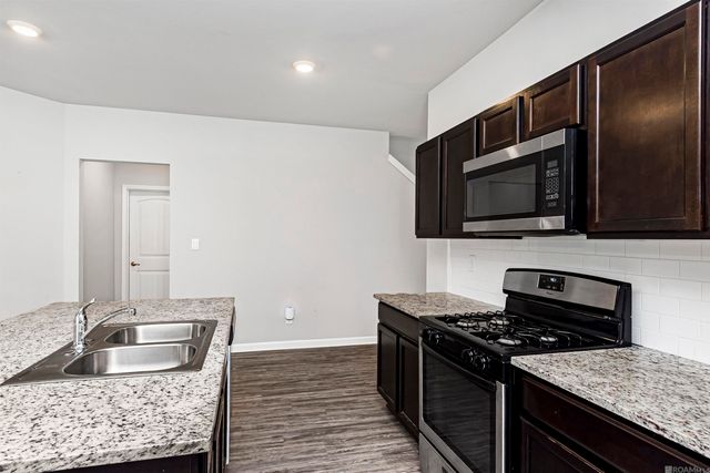 12414 Orchid Ln, Walker, LA 70785