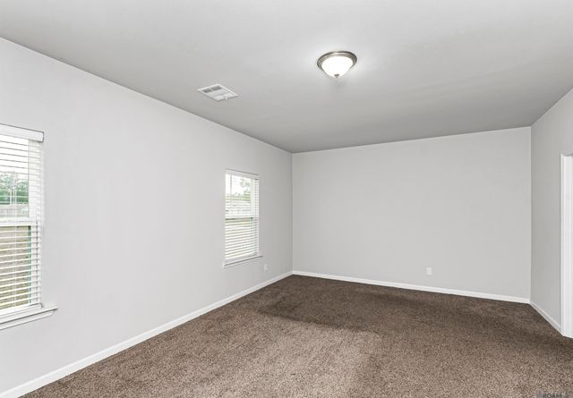 12414 Orchid Ln, Walker, LA 70785