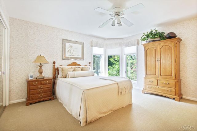 210 Golfview Drive, Saginaw, MI 48638