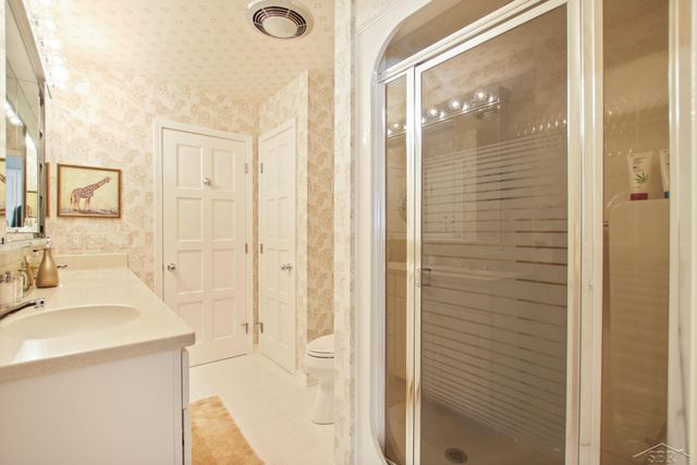 210 Golfview Drive, Saginaw, MI 48638