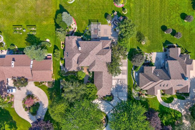 210 Golfview Drive, Saginaw, MI 48638