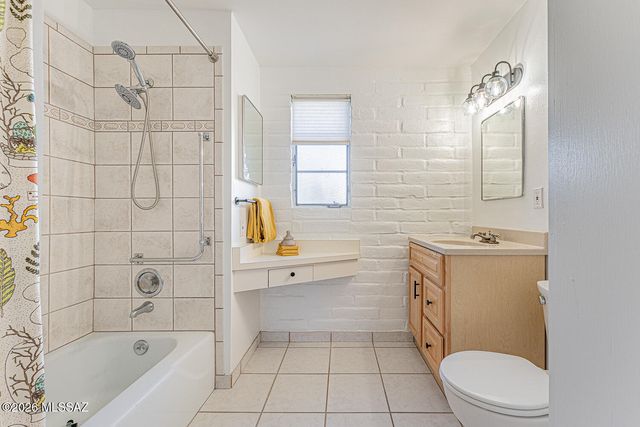 364 S Paseo Lobo Unit C, Green Valley, AZ 85614