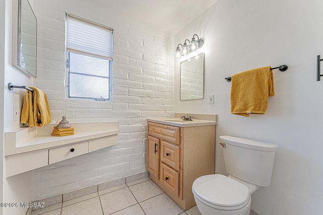 364 S Paseo Lobo Unit C, Green Valley, AZ 85614