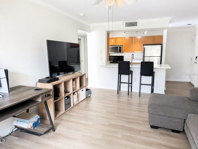 2500 WINDING CREEK BOULEVARD E208, Clearwater, FL 33761