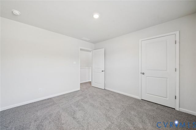 345 Glenmore Ln, Keswick, VA 22947