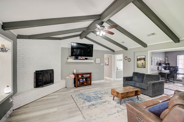 3326 Warwick Drive, Shreveport, LA 71118