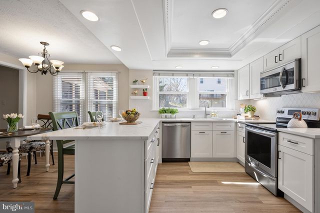 15310 IRIS LN, Dumfries, VA 22025