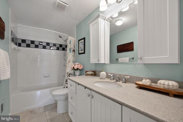 15310 IRIS LN, Dumfries, VA 22025