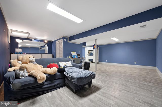 15310 IRIS LN, Dumfries, VA 22025