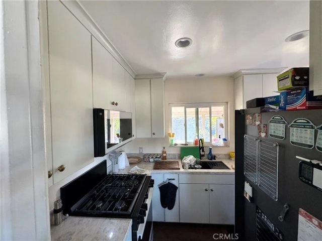 1477 Montgomery, Vista, CA 92084
