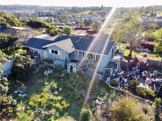 1477 Montgomery, Vista, CA 92084