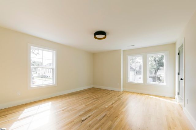 11 Stall Street, Greenville, SC 29609