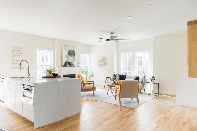 11 Stall Street, Greenville, SC 29609