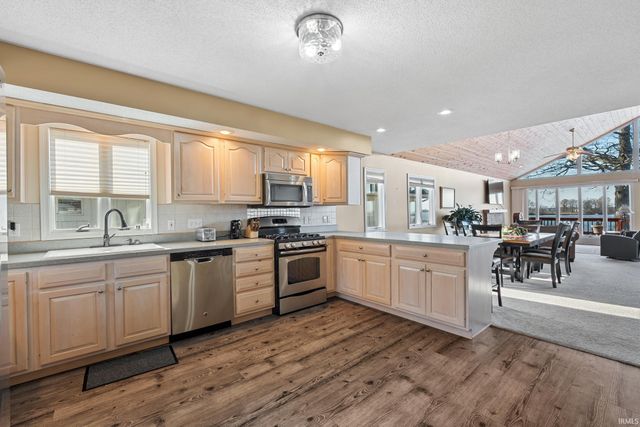 2910 Country Club Drive East Drive, Rochester, IN 46975