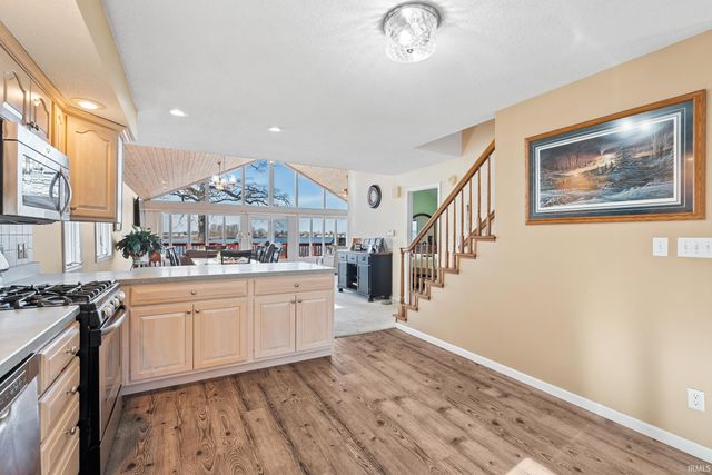 2910 Country Club Drive East Drive, Rochester, IN 46975