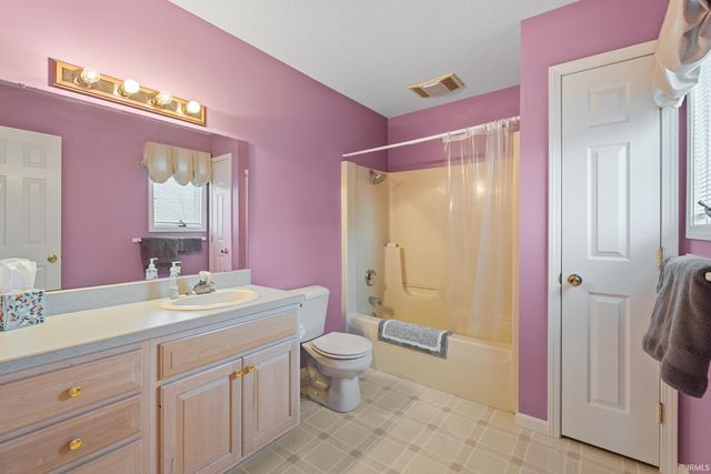 2910 Country Club Drive East Drive, Rochester, IN 46975