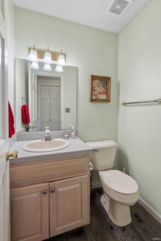 2910 Country Club Drive East Drive, Rochester, IN 46975