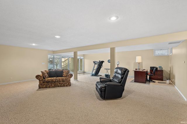 2910 Country Club Drive East Drive, Rochester, IN 46975