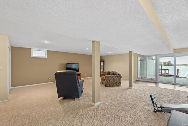 2910 Country Club Drive East Drive, Rochester, IN 46975