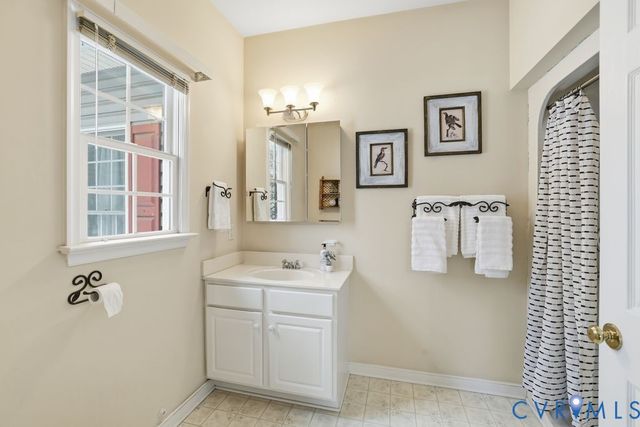 12325 Hillcreek Ter, Midlothian, VA 23112