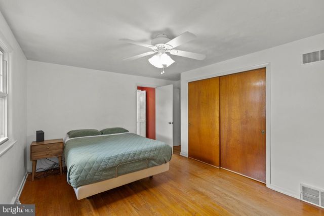 1390 ARLINGTON RD, York, PA 17403