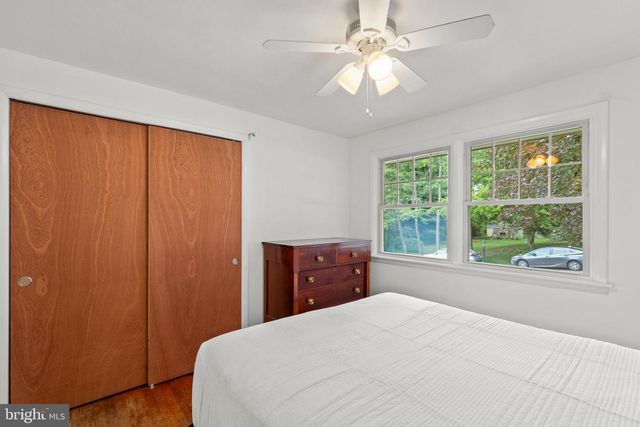 1390 ARLINGTON RD, York, PA 17403