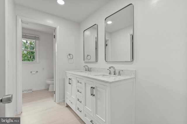 1390 ARLINGTON RD, York, PA 17403