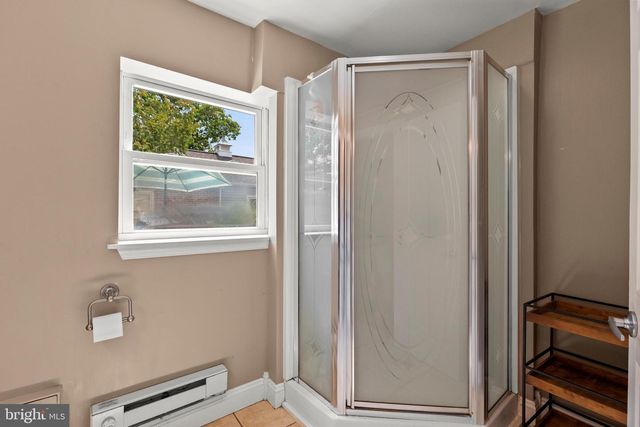 1390 ARLINGTON RD, York, PA 17403