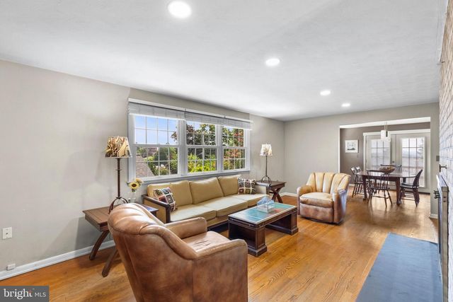 1390 ARLINGTON RD, York, PA 17403