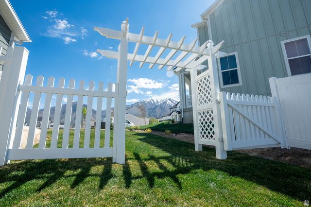 686 W EAGLECREST CIR, Elk Ridge, UT 84651