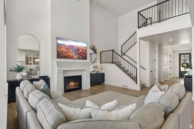 686 W EAGLECREST CIR, Elk Ridge, UT 84651