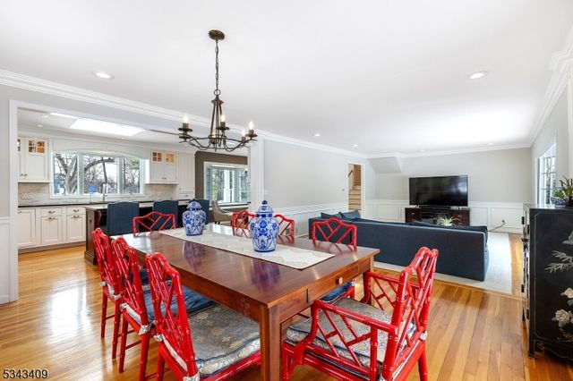 149 Knollwood Dr, Watchung Boro, NJ 07069