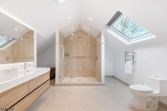 149 Knollwood Dr, Watchung Boro, NJ 07069