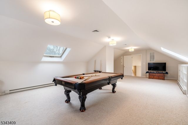 149 Knollwood Dr, Watchung Boro, NJ 07069