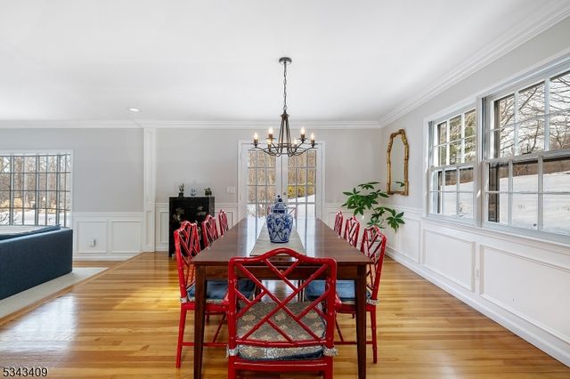 149 Knollwood Dr, Watchung Boro, NJ 07069