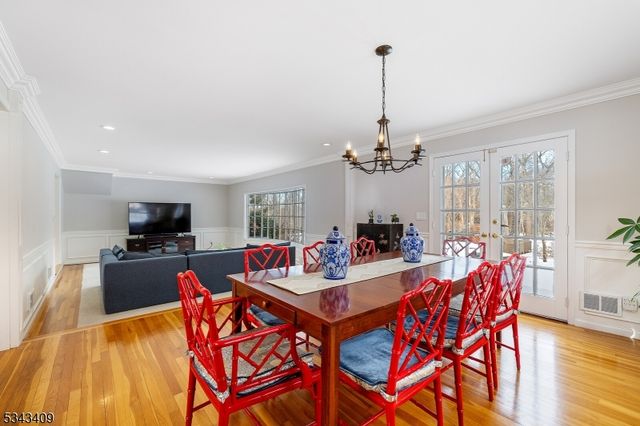 149 Knollwood Dr, Watchung Boro, NJ 07069