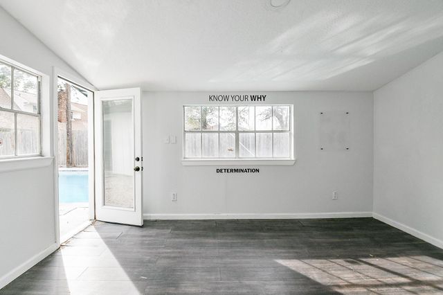 6002 Greenmont Drive, Houston, TX 77092