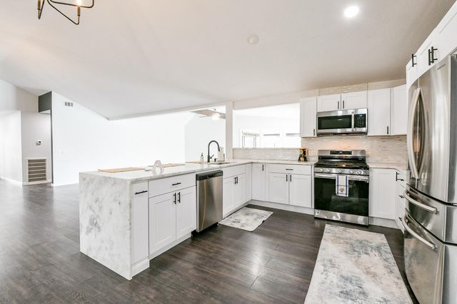 6002 Greenmont Drive, Houston, TX 77092