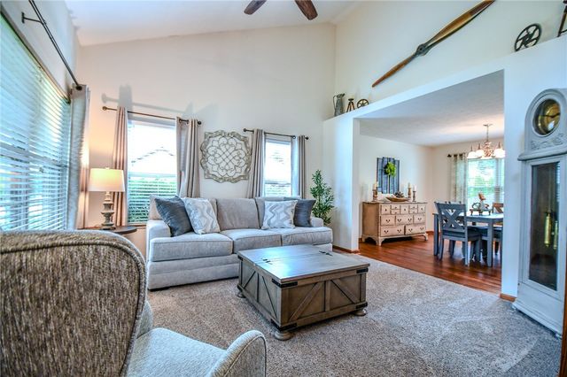 2435 Dutch Mill Drive, Fairborn, OH 45324