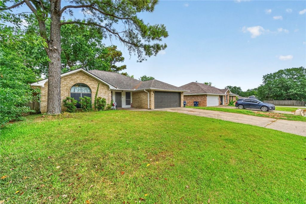 3202 Bahia Drive, College Station, TX 77845 — photo 2
