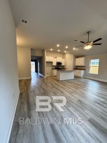 688 Mayflower Drive, Foley, AL 36535